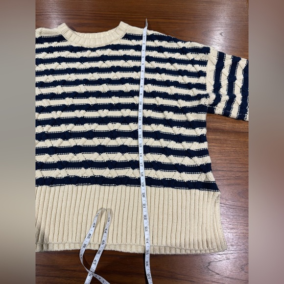 Madewell Cable-Knit Oversized Sweater in Stripe White and Navy Blue Size XL - Picture 9 of 11